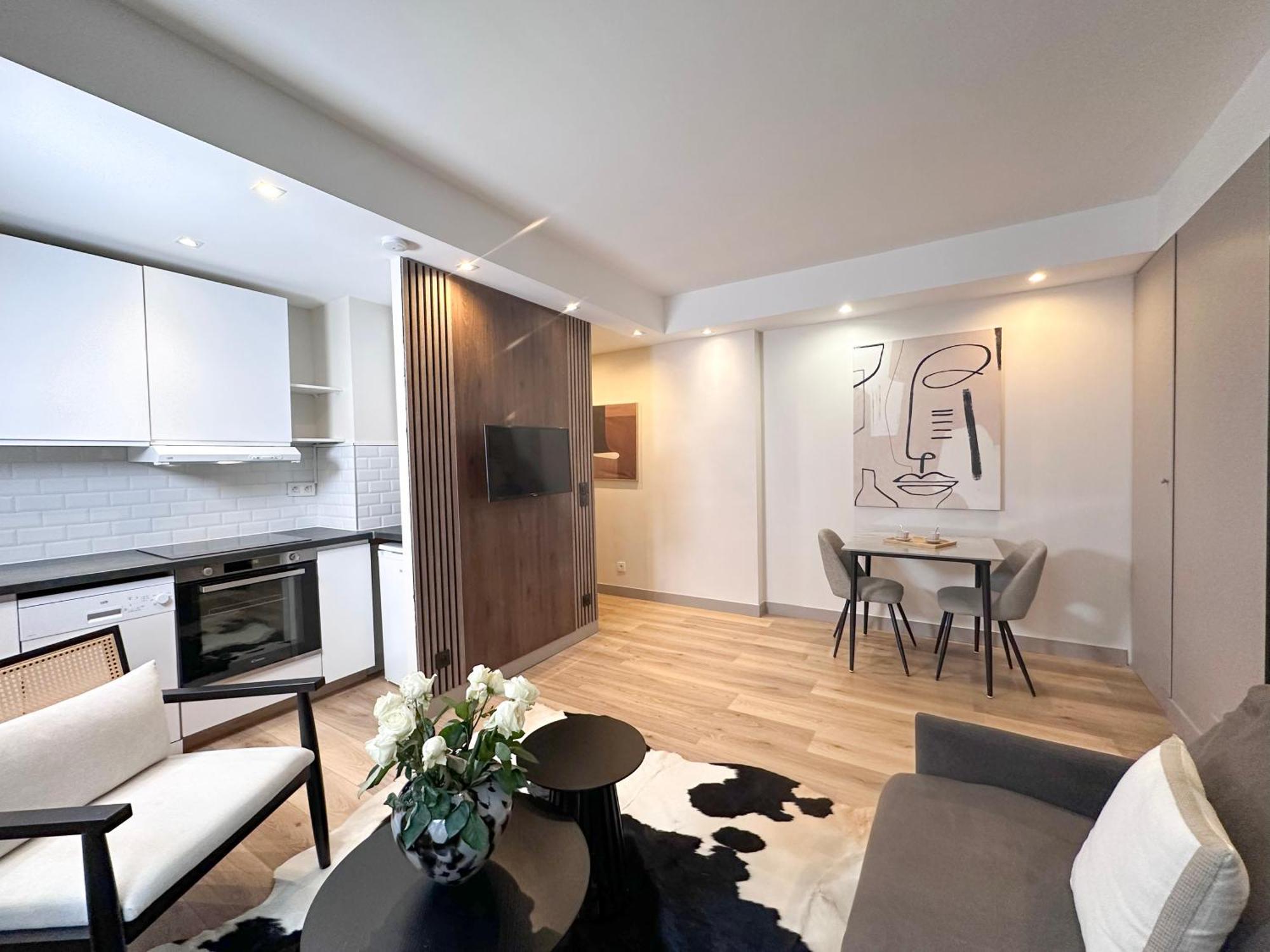 Beautiful Loft In Champs-Elysees Parijs Buitenkant foto